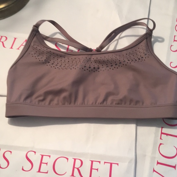 Victoria’s Secret Sports Bra - Picture 2 of 5